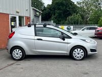 FORD FIESTA VAN