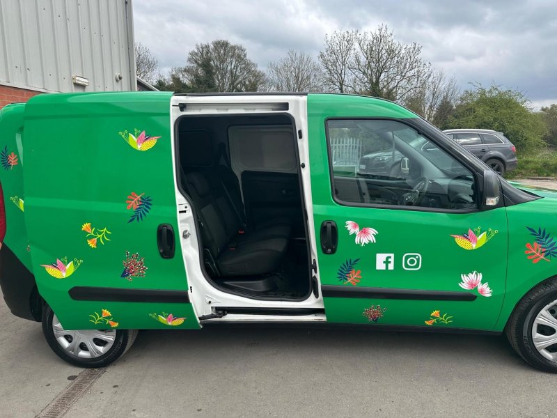 VAUXHALL COMBO