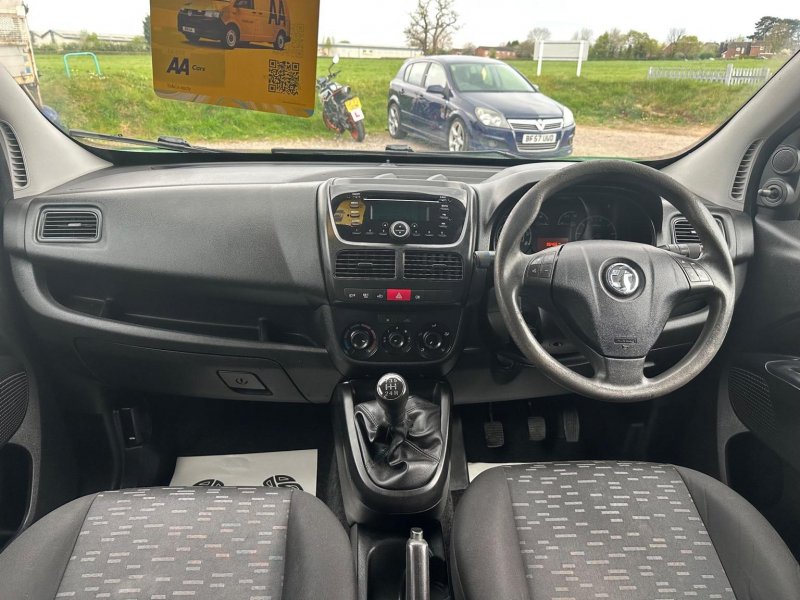 VAUXHALL COMBO