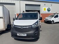 VAUXHALL VIVARO