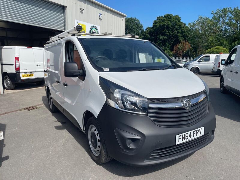 VAUXHALL VIVARO