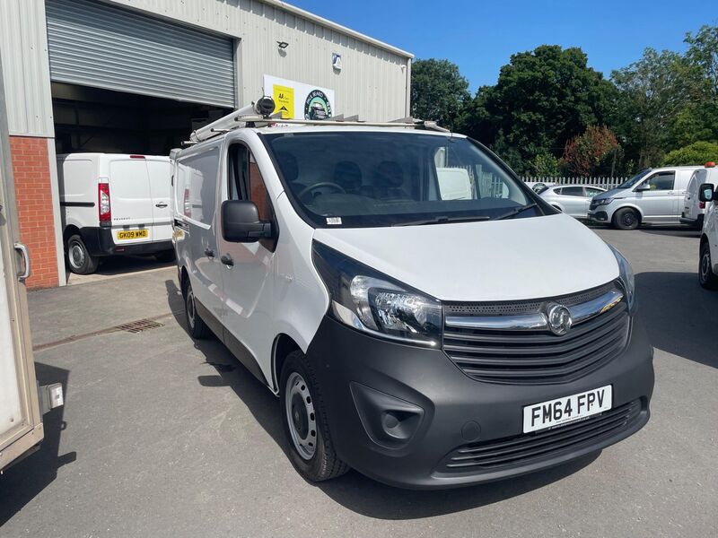 VAUXHALL VIVARO