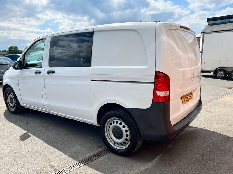 MERCEDES-BENZ VITO