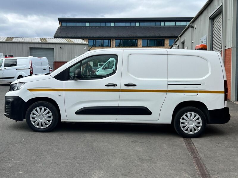 PEUGEOT PARTNER