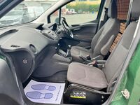 FORD TRANSIT COURIER