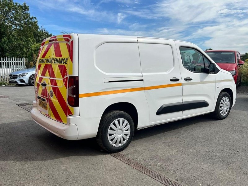 VAUXHALL COMBO