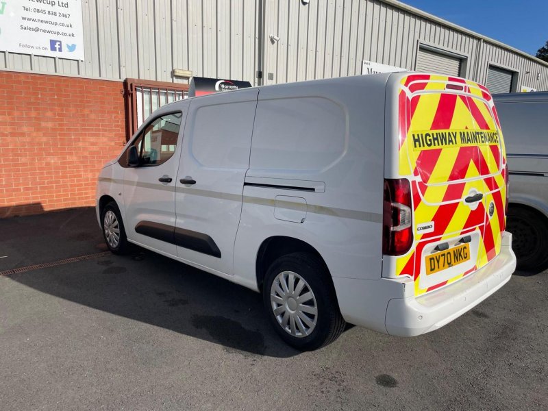 VAUXHALL COMBO