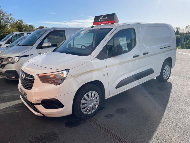 VAUXHALL COMBO