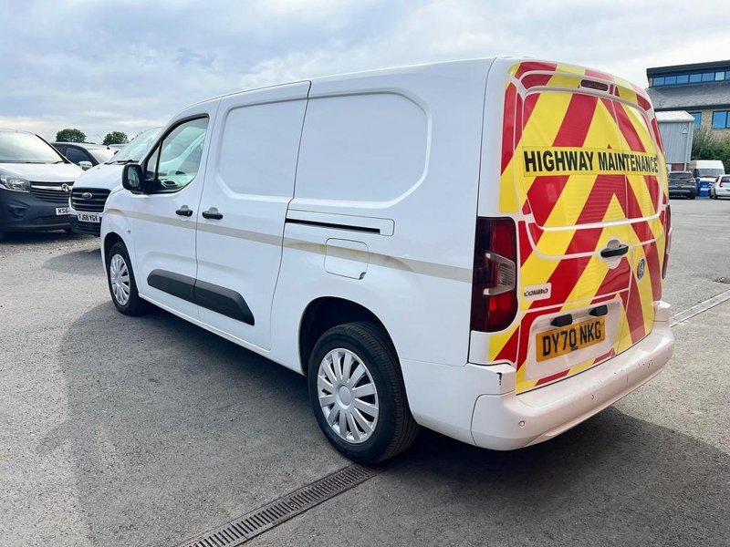 VAUXHALL COMBO