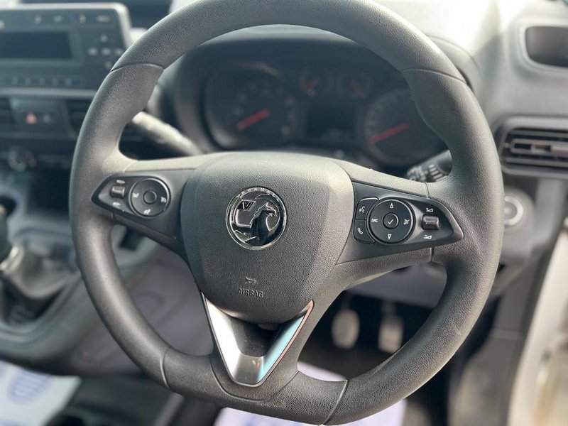 VAUXHALL COMBO