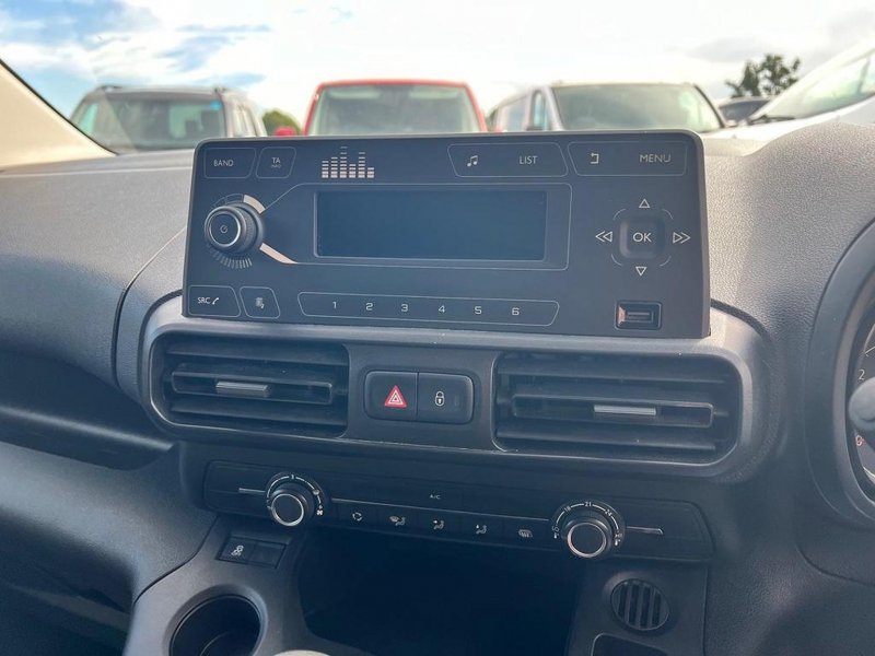 VAUXHALL COMBO