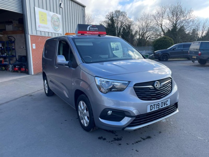 VAUXHALL COMBO