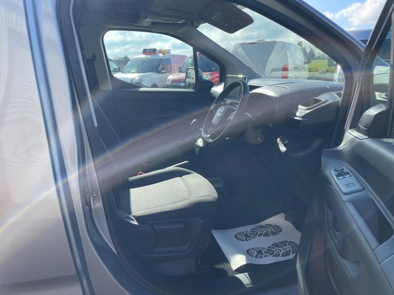 VAUXHALL COMBO