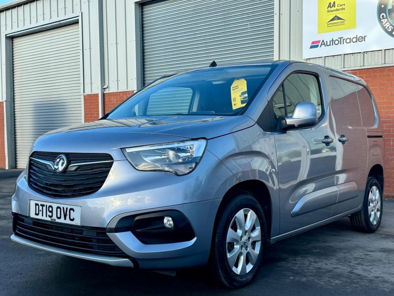 VAUXHALL COMBO