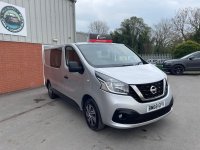 NISSAN NV300