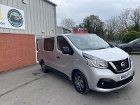 NISSAN NV300