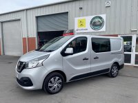 NISSAN NV300