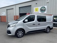 NISSAN NV300