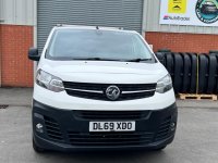 VAUXHALL VIVARO