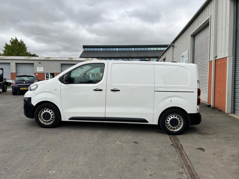 PEUGEOT EXPERT