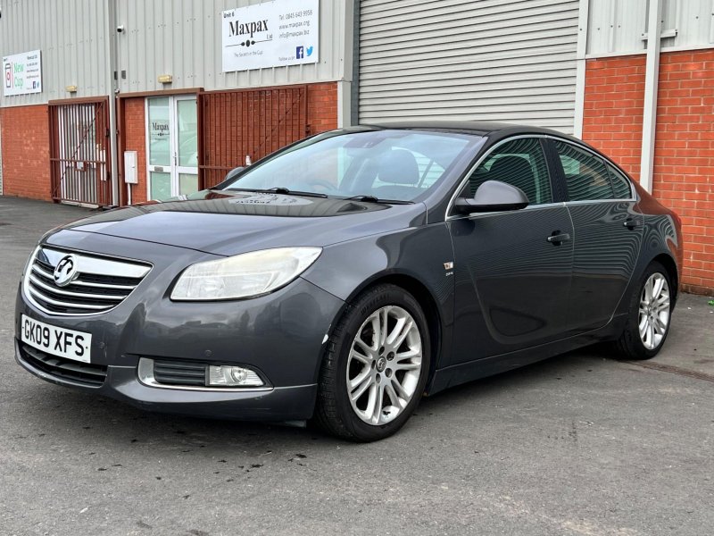VAUXHALL INSIGNIA