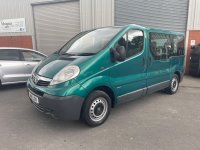 VAUXHALL VIVARO