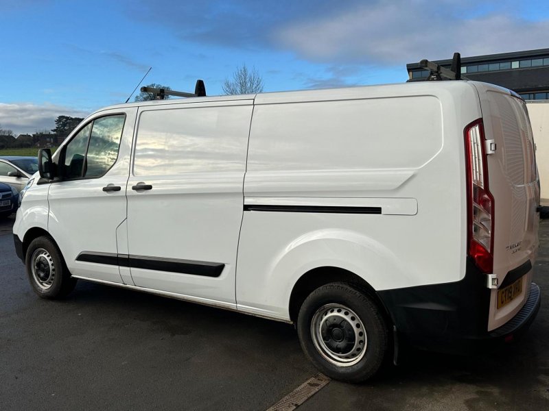 FORD TRANSIT CUSTOM