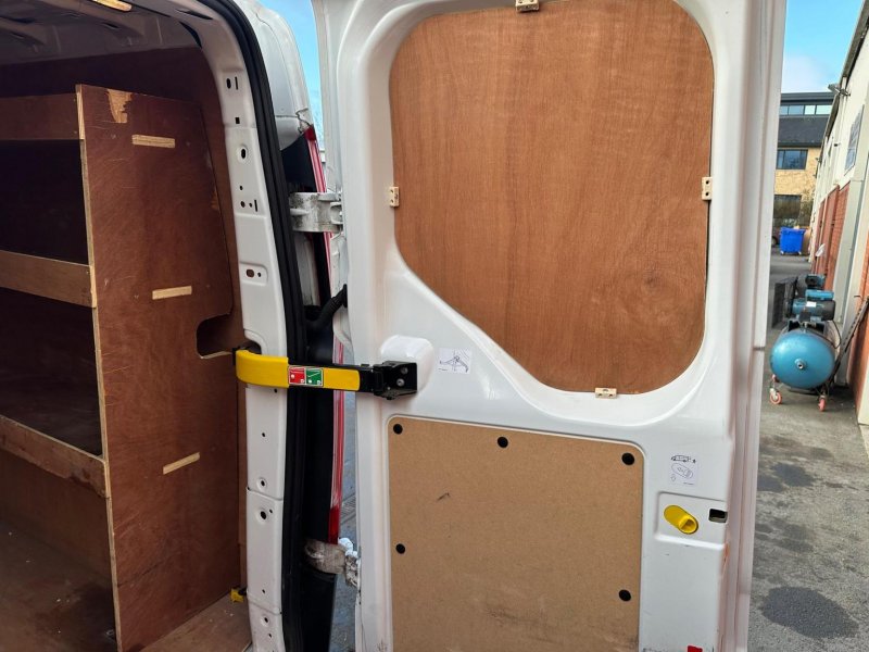 FORD TRANSIT CUSTOM