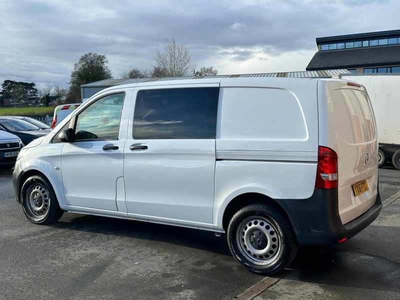 MERCEDES-BENZ VITO