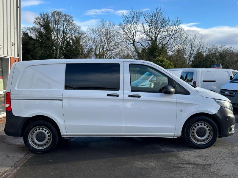 MERCEDES-BENZ VITO