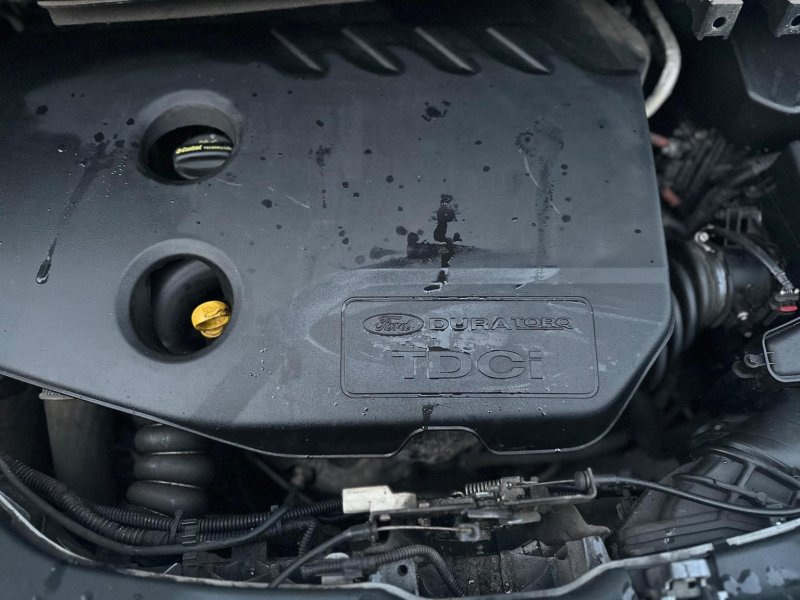 FORD GRAND TOURNEO CONNECT
