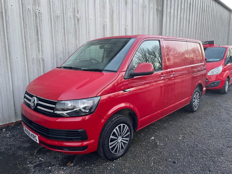 VOLKSWAGEN TRANSPORTER