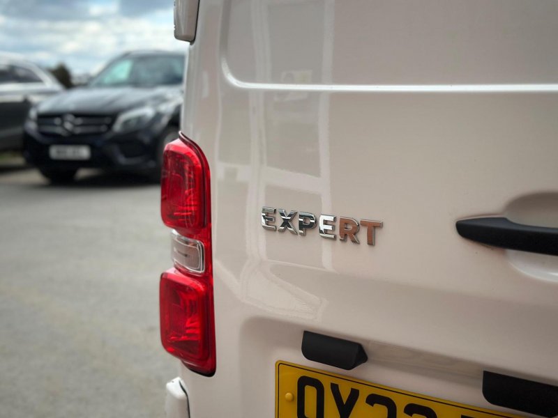 PEUGEOT EXPERT