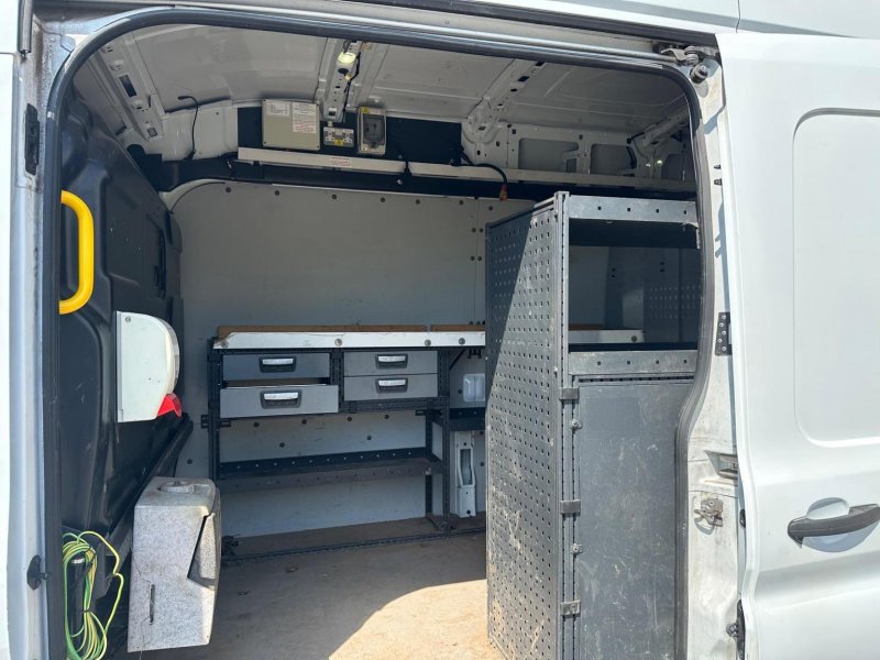 FORD TRANSIT
