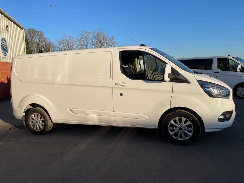 FORD TRANSIT CUSTOM