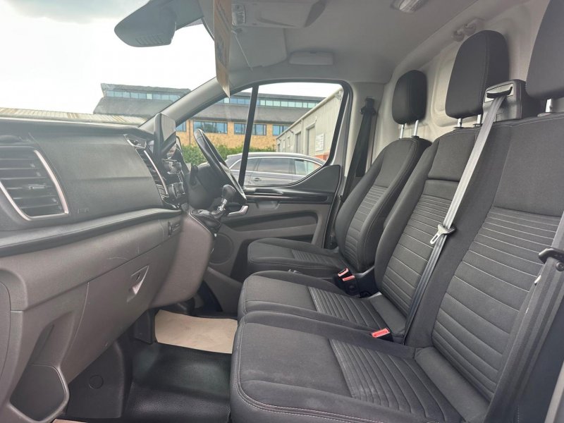 FORD TRANSIT CUSTOM