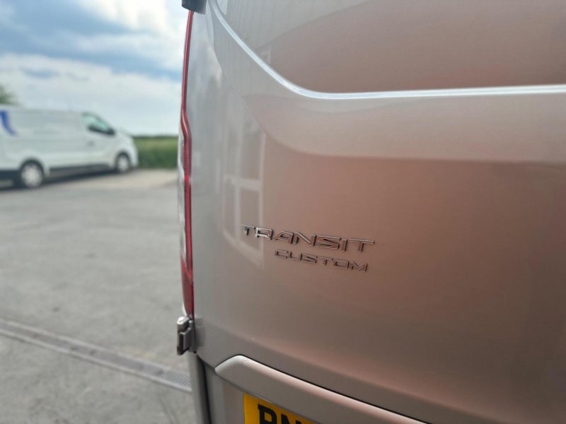 FORD TRANSIT CUSTOM