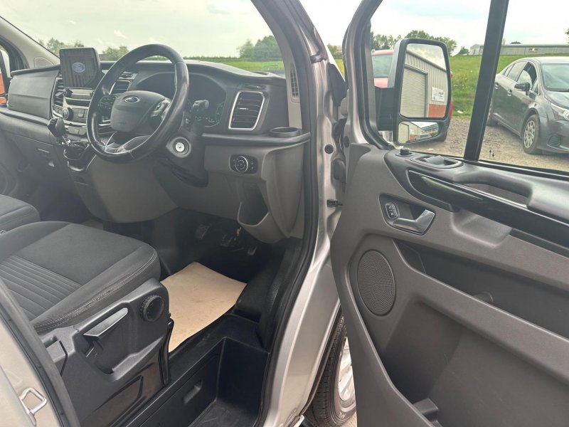 FORD TRANSIT CUSTOM