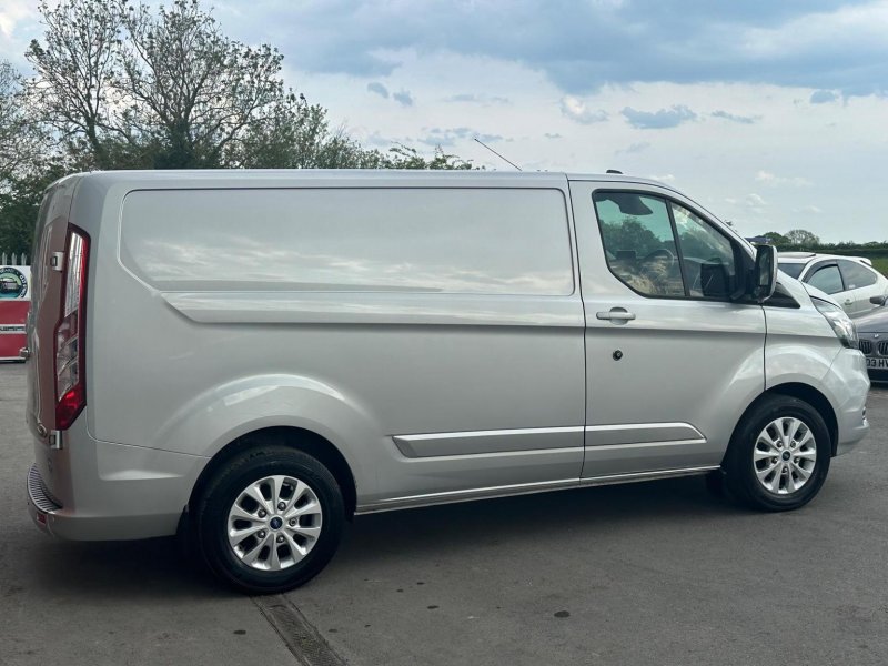 FORD TRANSIT CUSTOM