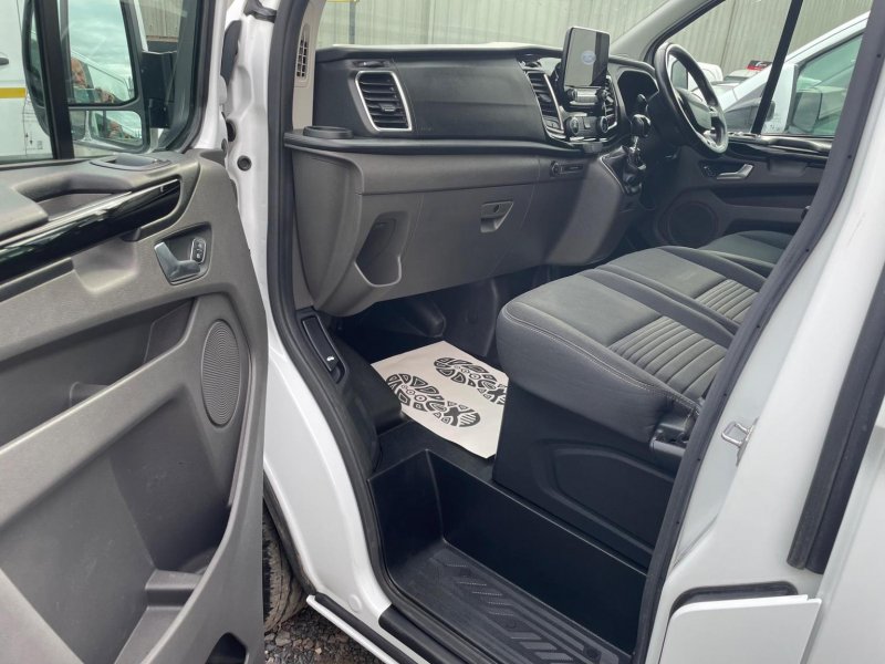 FORD TRANSIT CUSTOM