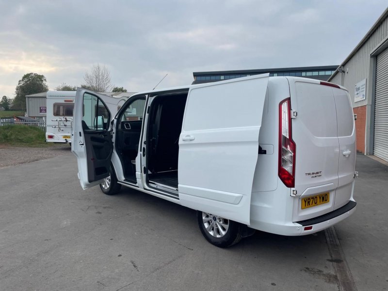 FORD TRANSIT CUSTOM