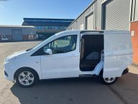 FORD TRANSIT COURIER