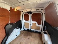 FORD TRANSIT COURIER