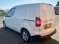 FORD TRANSIT COURIER