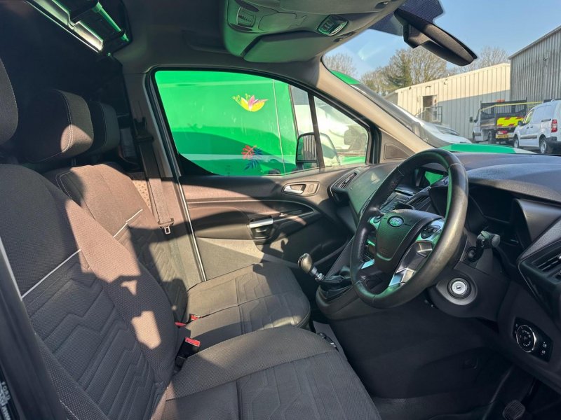 FORD TRANSIT CONNECT