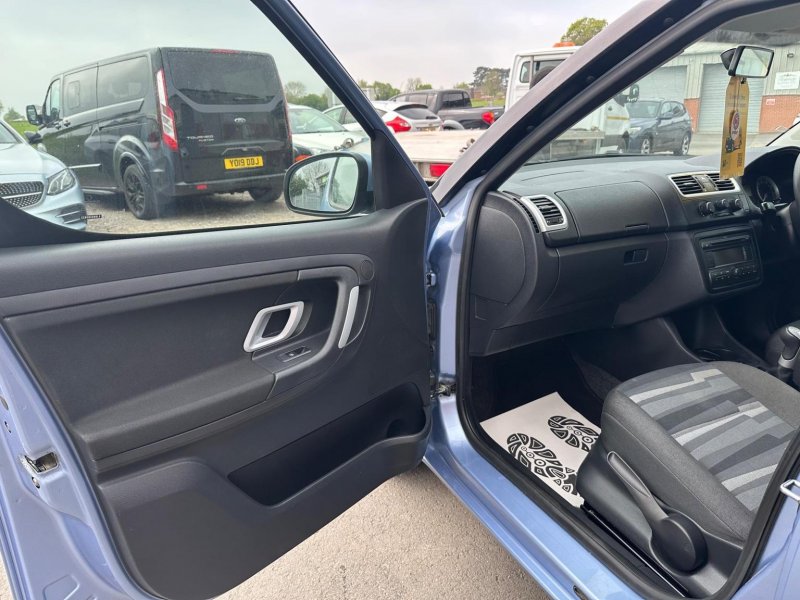 SKODA ROOMSTER