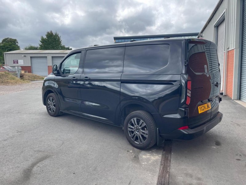 FORD TRANSIT CUSTOM