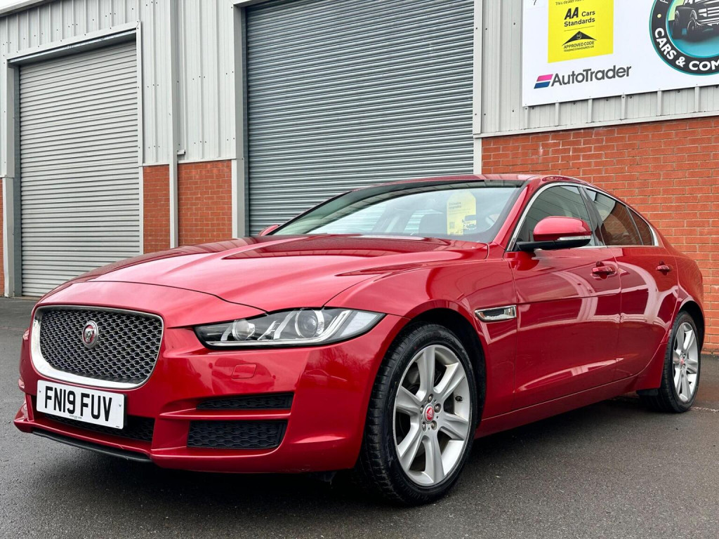 2019 Jaguar XE